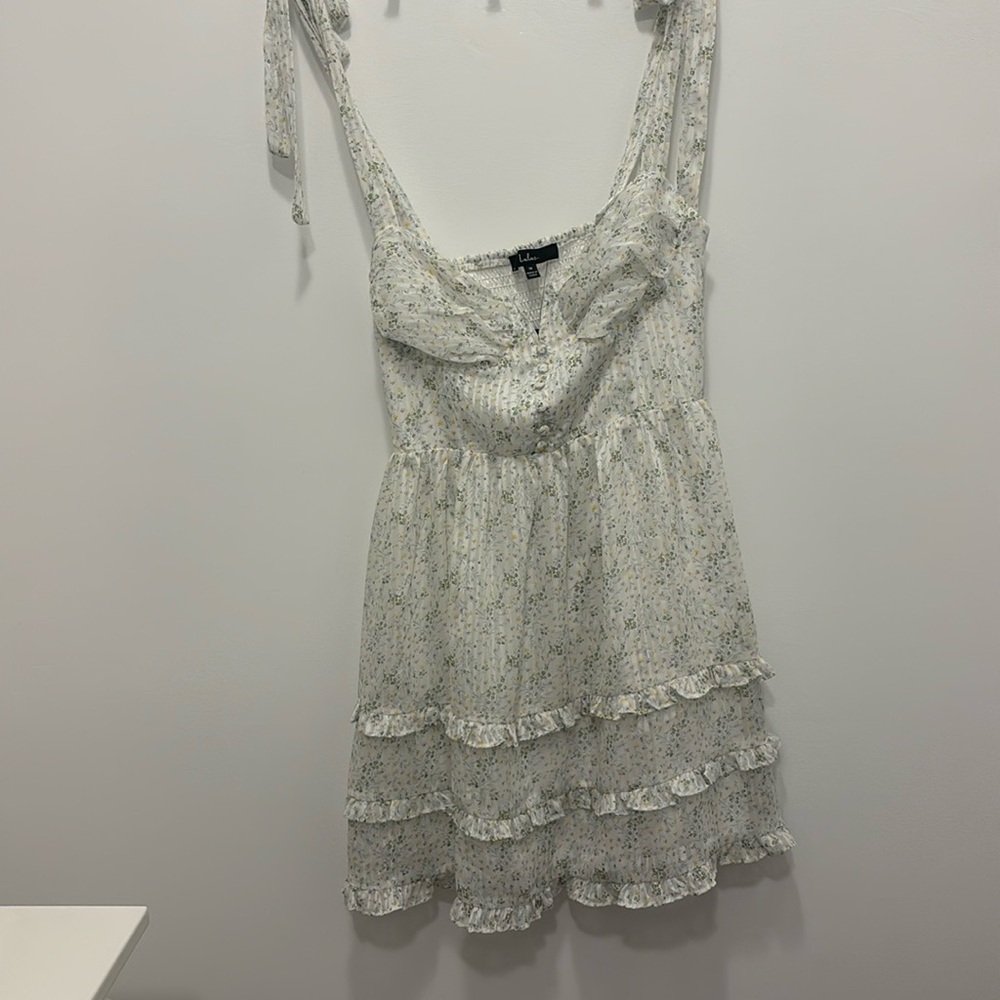 Lulus short flowy dress